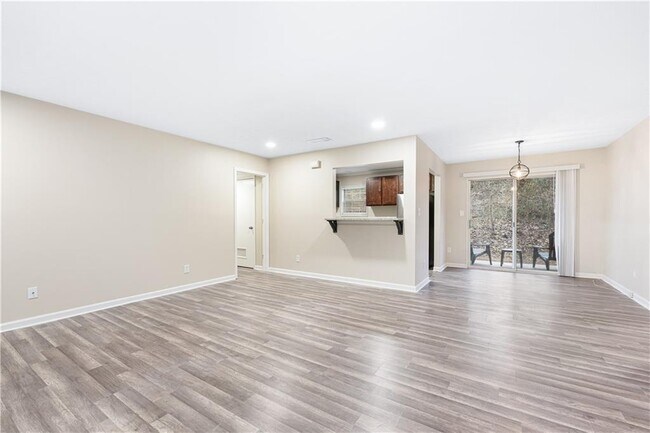 Building Photo - 103 Sterling Ct