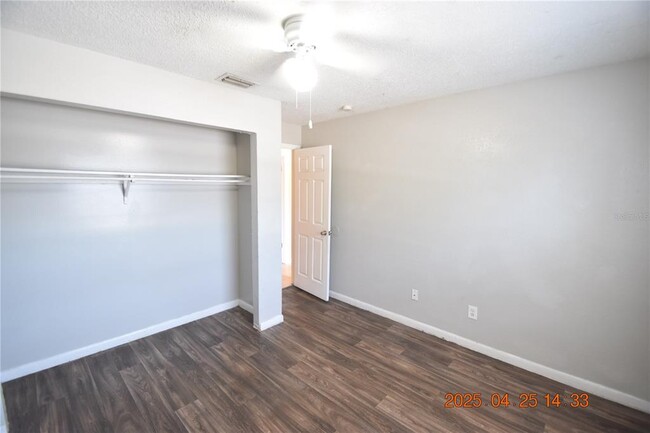 Building Photo - 12203 N 9th St