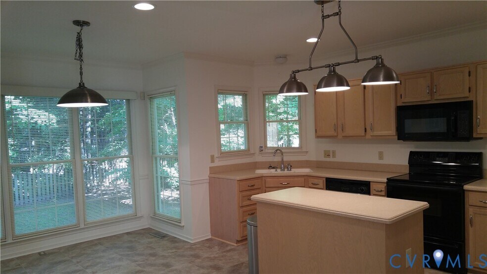 Building Photo - 9207 Abingdon Manor Ct