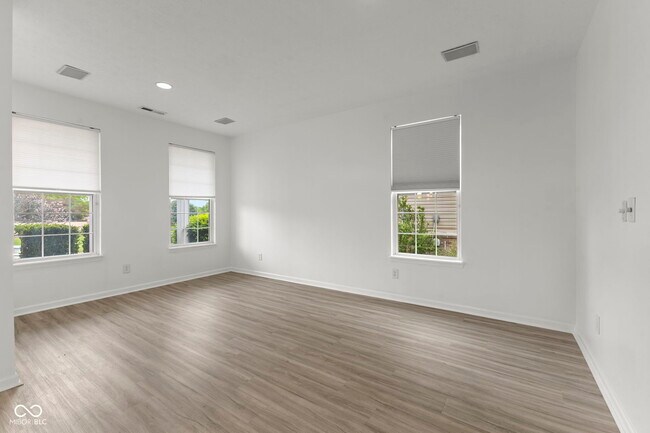 Building Photo - 13711 Alvernon Pl