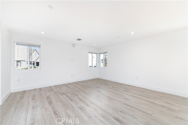 Building Photo - 5018 Pickford St