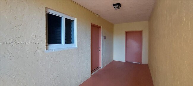 Building Photo - 7850 Camino Real