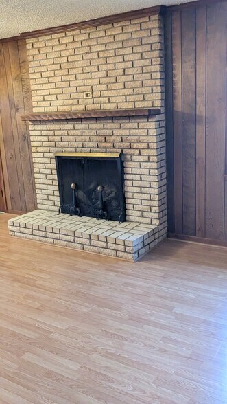 Building Photo - 226 Pigeon Roost Rd