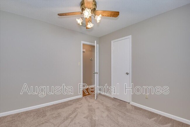 Building Photo - 3713 Teakwood Ct