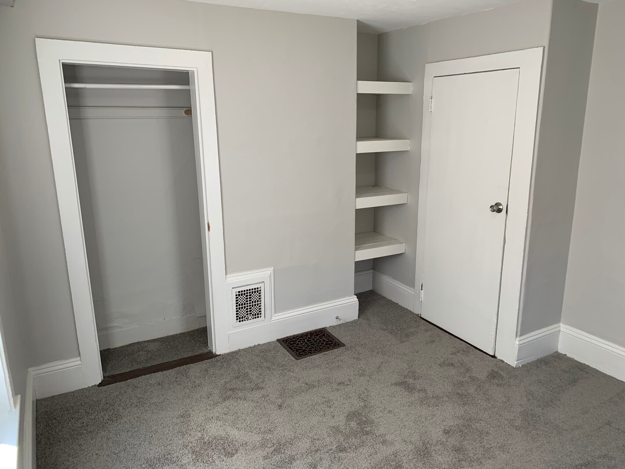 Building Photo - 22 Greylock Rd