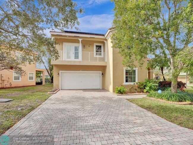 Primary Photo - 716 NW 126th Ave
