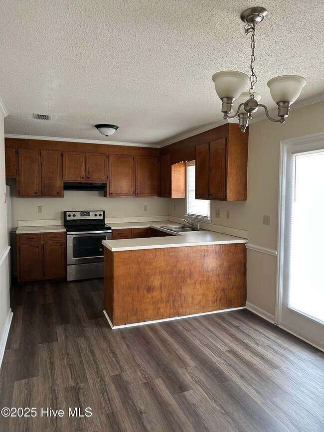 Building Photo - 334 Haven Dr