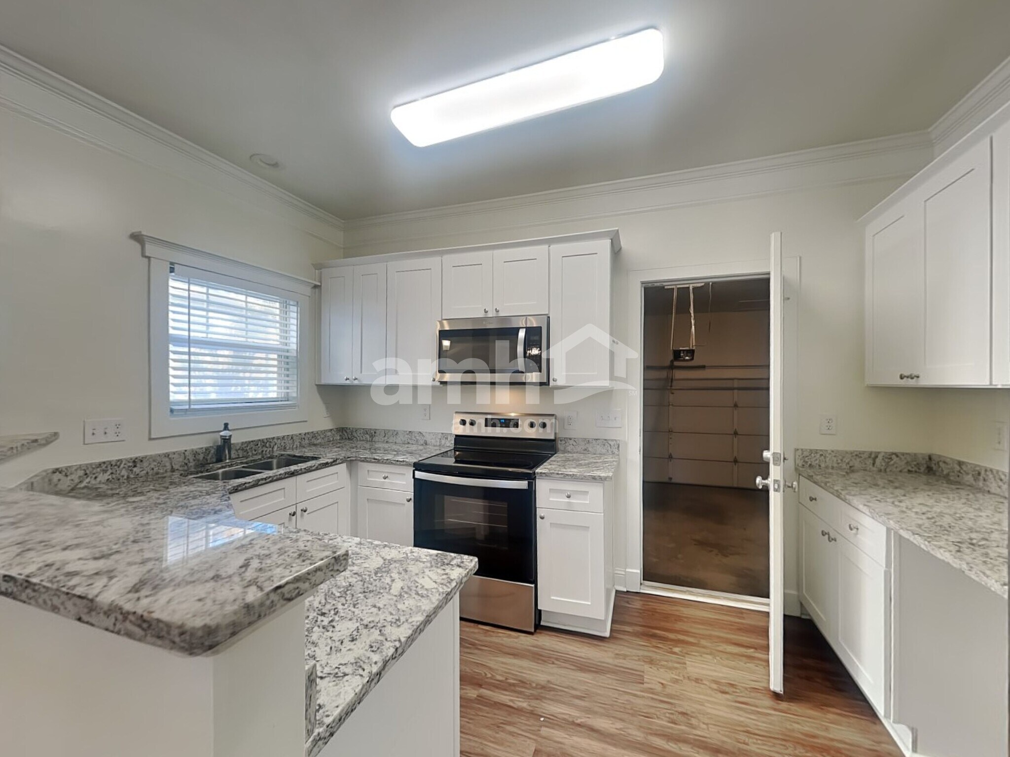 Building Photo - 791 Gardenside Cir SE