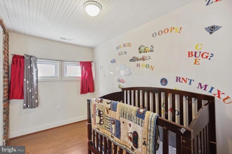 Building Photo - 844 Sligo Ave