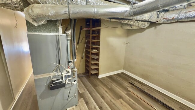 Building Photo - 2563 Hacks Cross Rd