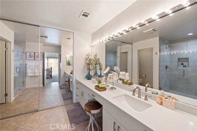 Building Photo - 54829 Oak-Hill