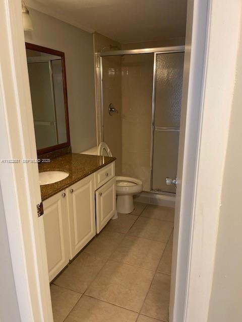 Building Photo - 721 N Pine Island Rd