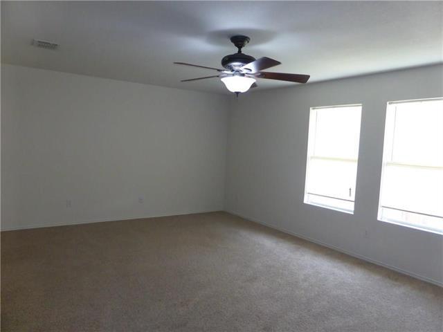 Building Photo - 1022 Churchill Dr