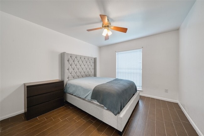 Building Photo - 7838 Vickijohn Dr