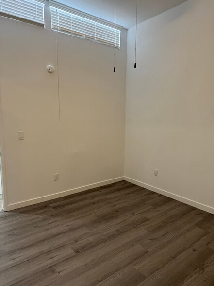 Building Photo - 23125 Samuel St