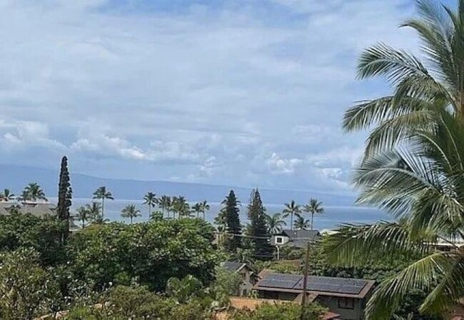 Building Photo - 3740 Lower Honoapiilani Rd