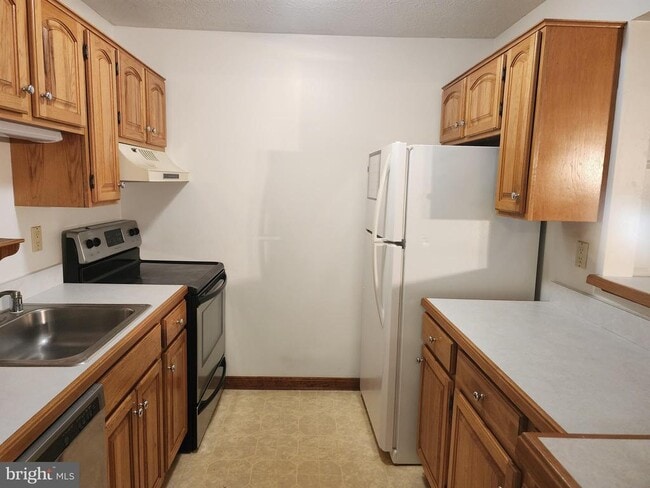 Building Photo - 23309 Sugar Maple Ct