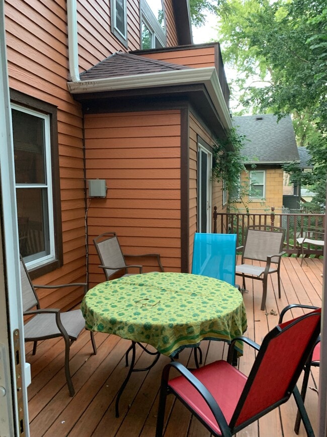 Building Photo - 2919 Harvey St