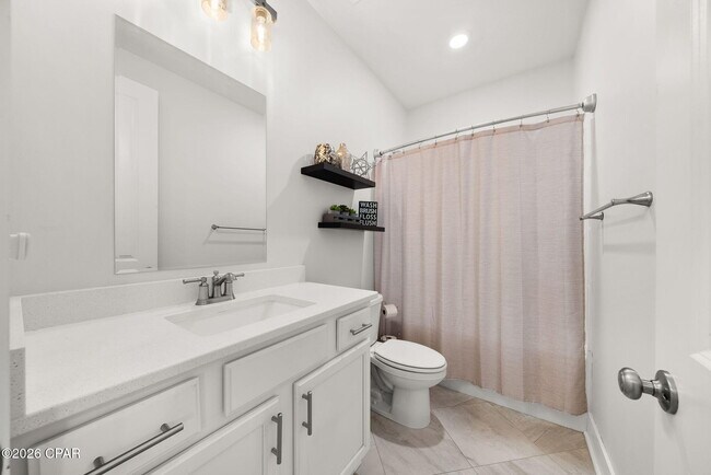 Building Photo - 2101 Kingfisher Ct