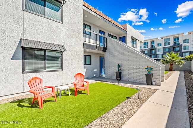 Building Photo - 4139 N 27th St