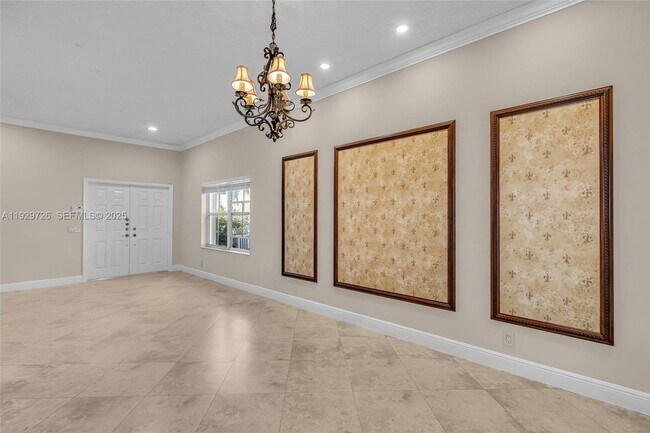 Building Photo - 949 Tanglewood Cir