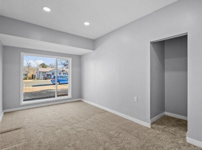 Building Photo - 4379 S Washington St