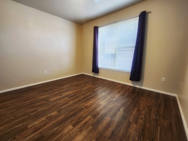 Building Photo - 8133 W 51st Pl