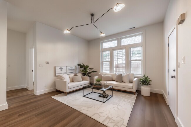 Building Photo - 1456 N Kedzie Ave