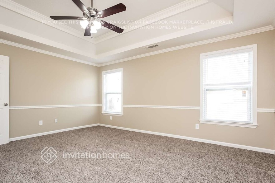 Building Photo - 4010 Shaded Oasis Ln