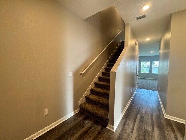 Building Photo - 4 Bed/3 Bath/2 Car Garage New Construction...