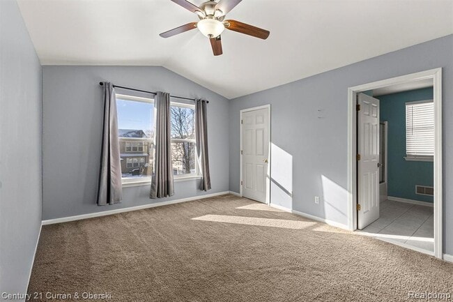 Building Photo - 7164 Richmond Dr