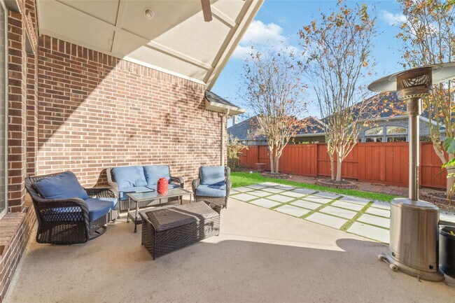 Building Photo - 17411 Aberdeenshire Dr