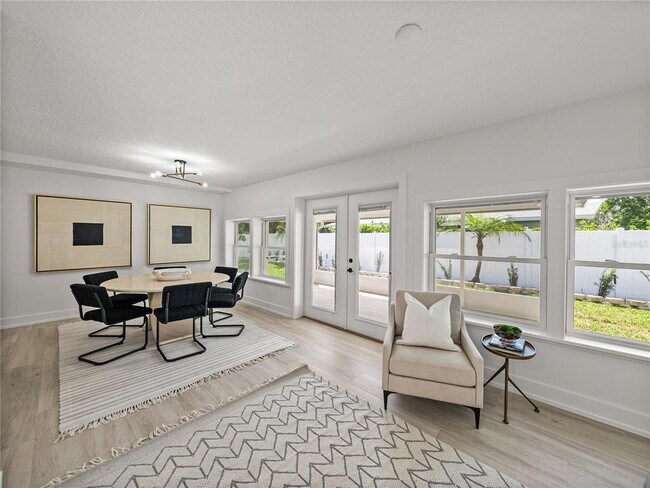 Building Photo - 6709 Cardinal Dr S