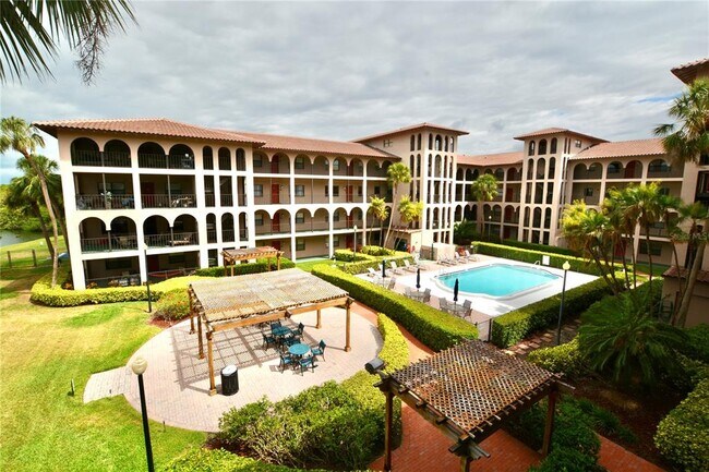 Building Photo - 6150 Gulfport Blvd S