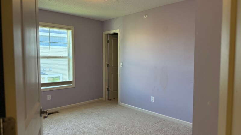 Building Photo - 15726 60th Ave N