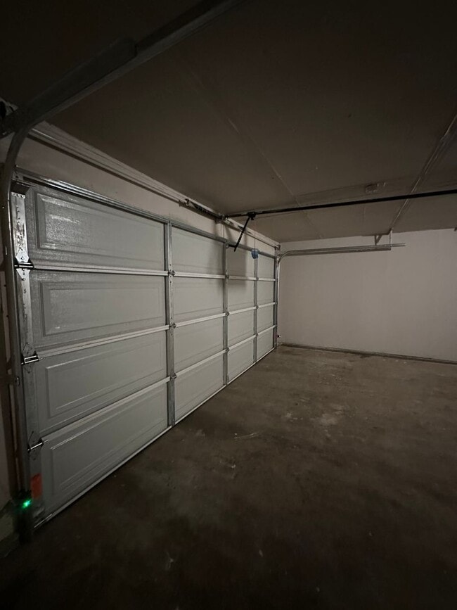 Building Photo - Must see newly remodeled home!!!