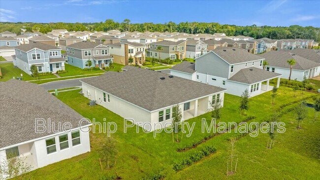 Building Photo - 2025 Shaggy Fisher Dr