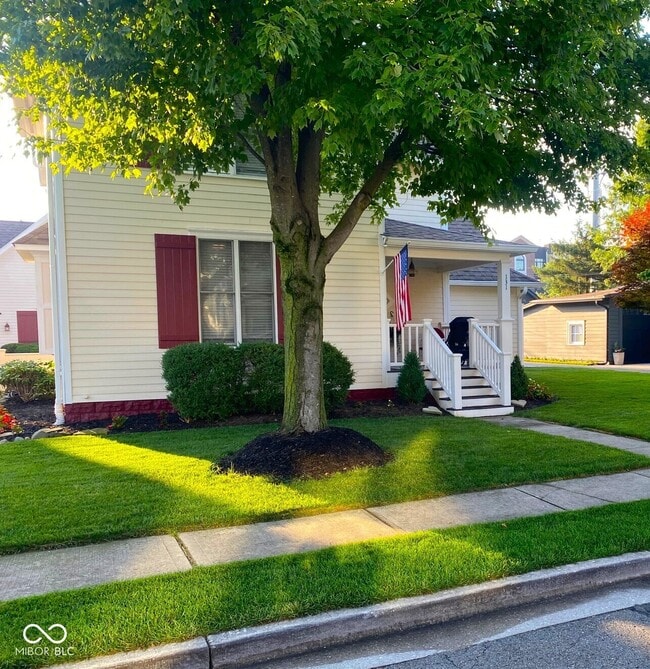 Building Photo - 131 1st Ave NW