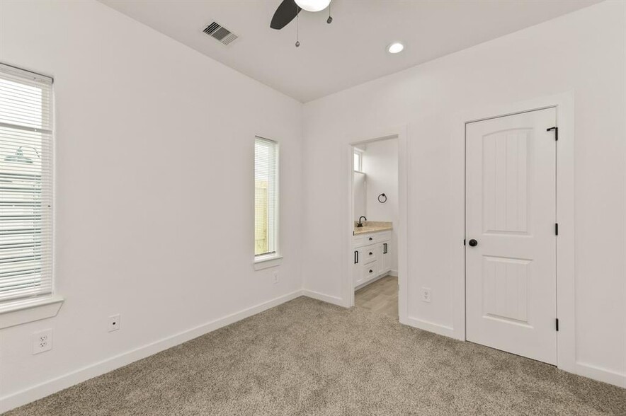 1st floor bedroom #1 - 4705 Idaho St
