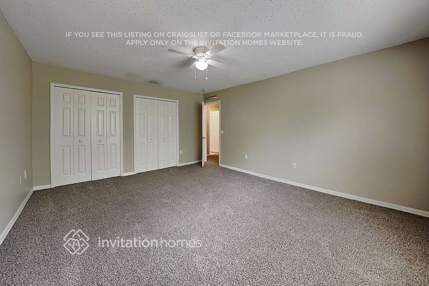 Building Photo - 1701 Alhambra Crest Dr