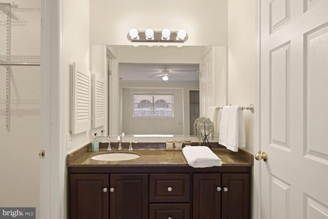 Building Photo - 10815 Hampton Mill Terrace