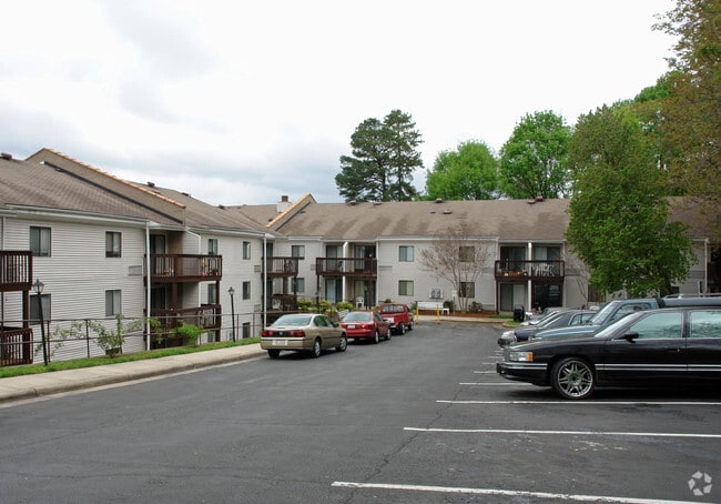 Building Photo - West Hill Apartments