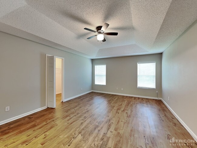 Building Photo - 2706 Taylor Hill Dr