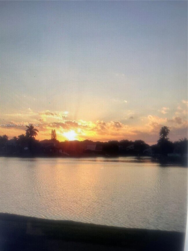 Building Photo - 730 NW 106th Terrace