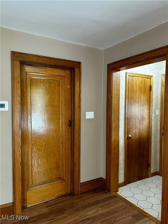 Building Photo - 1023 Sackett Ave