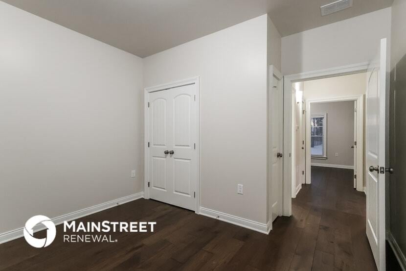 Building Photo - 569 Deep Creek Dr