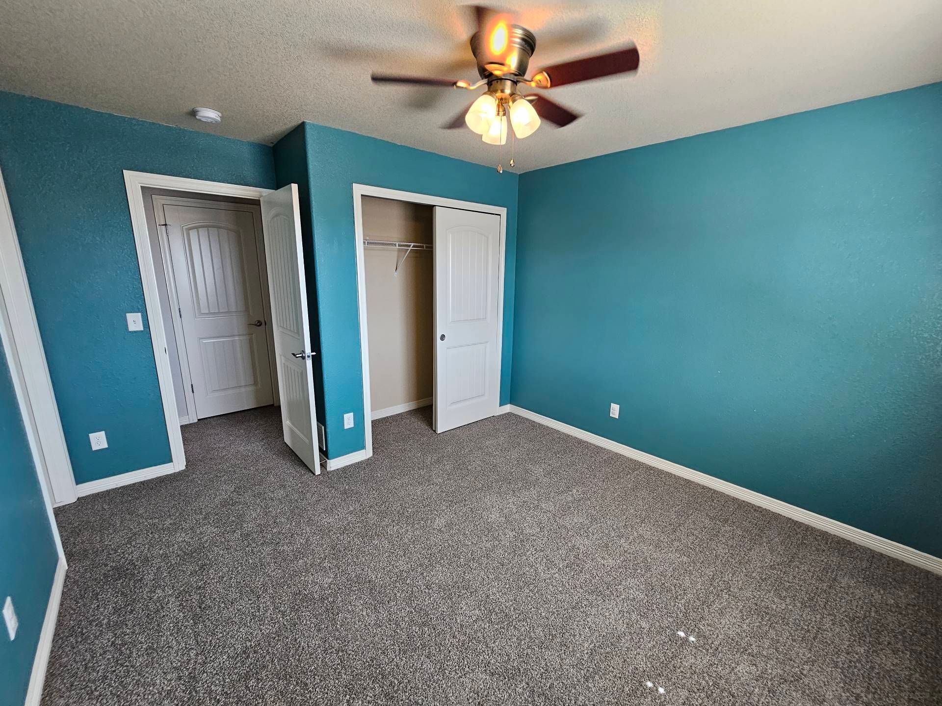 Building Photo - 7431 Araia Dr