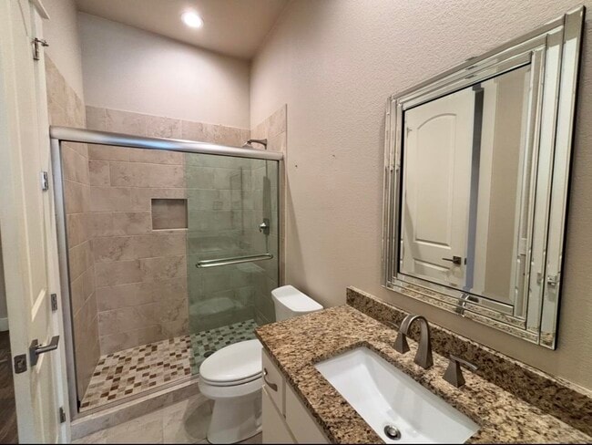 Building Photo - 112 Tuscan Dr