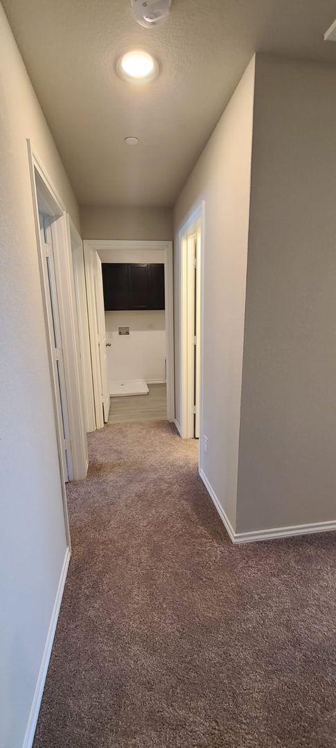 Building Photo - 3537 Brentwood Dr