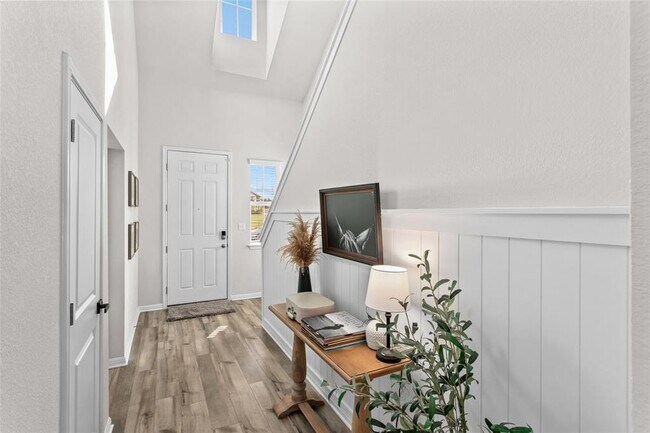 Building Photo - 376 Lost Mine Peak Ln